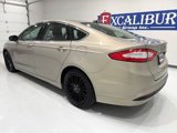 Used 2016 Ford Fusion SE w/ Equipment Group 202A image 4
