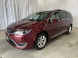 Used 2017 Chrysler Pacifica Touring-L Plus image 2