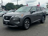 Used 2021 Nissan Rogue SV image 2