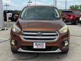 Used 2017 Ford Escape Titanium image 2