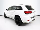 Used 2022 Jeep Grand Cherokee Laredo X image 5