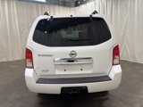 Used 2012 Nissan Pathfinder SV image 4
