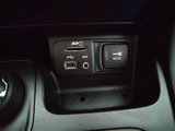 Used 2016 Jeep Cherokee Latitude w/ Comfort/Convenience Group image 6