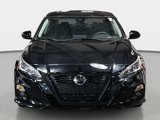 Used 2022 Nissan Altima 2.5 SR w/ Midnight Edition Package image 2