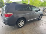 Used 2013 Toyota Highlander Plus image 3