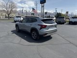 Used 2025 Chevrolet Trax LT w/ Sunroof Package image 5