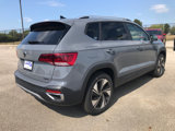 New 2024 Volkswagen Taos SE image 3