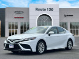 Used 2022 Toyota Camry SE image 2