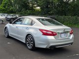 Used 2016 Nissan Altima 2.5 SL w/ 2.5 Technology w/LED Package image 5