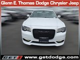 Certified 2022 Chrysler 300 Touring L w/ Comfort Group image 2