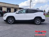 Used 2024 GMC Terrain SLT image 3