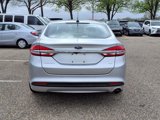 Used 2017 Ford Fusion SE w/ Fusion SE Technology Package image 4
