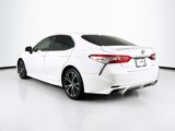 Used 2020 Toyota Camry SE image 5