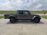 New 2025 Jeep Gladiator Sport image 5