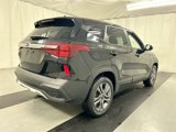 Used 2021 Kia Seltos LX image 2