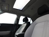 Used 2025 Hyundai Venue SEL image 4