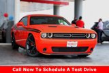 Used 2019 Dodge Challenger SXT image 2