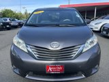 Used 2012 Toyota Sienna XLE image 2