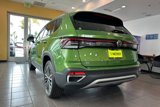 New 2025 Volkswagen Taos SE image 6