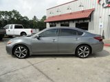 Used 2017 Nissan Altima 2.5 SR w/ LED Appearance Package image 3