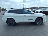 Used 2019 Jeep Cherokee High Altitude image 2