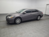 Used 2017 Toyota Camry LE image 2