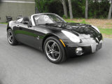 Used 2006 Pontiac Solstice Convertible w/ Power Package image 2