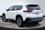 Used 2022 Nissan Rogue SV image 2