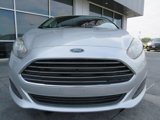 Used 2017 Ford Fiesta SE image 2