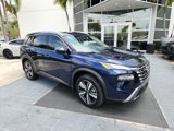 Used 2024 Nissan Rogue SL w/ SL Premium Package image 2