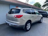 Used 2010 Chevrolet Traverse LT image 5