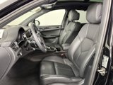 Used 2025 Porsche Macan image 5