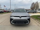 New 2025 Volkswagen Taos SE image 3