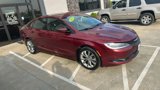 Used 2015 Chrysler 200 S image 3