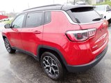 New 2025 Jeep Compass Limited image 3