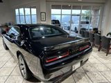 Used 2016 Dodge Challenger SXT image 4