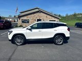 Used 2022 GMC Terrain SLT image 2