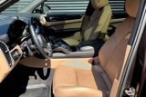 Used 2022 Porsche Cayenne image 5