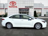 Used 2022 Toyota Corolla LE image 2