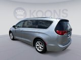 Used 2019 Chrysler Pacifica Limited image 4