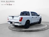 Used 2019 Nissan Titan SV w/ Midnight Edition image 5