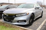 Used 2019 Honda Accord Sport image 3