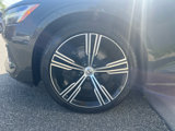 Used 2022 Volvo S60 B5 Inscription w/ Advanced Package image 5