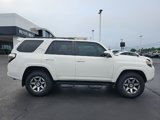 Used 2020 Toyota 4Runner TRD Off-Road image 2