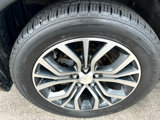 Used 2018 Mitsubishi Outlander SEL image 3