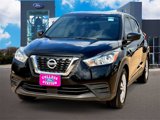 Used 2020 Nissan Kicks S image 3