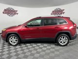 Used 2016 Jeep Cherokee Latitude image 4