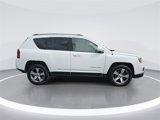 Used 2016 Jeep Compass High Altitude image 2