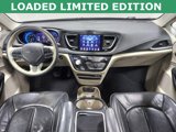 Used 2020 Chrysler Pacifica Limited image 2