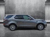 Used 2018 Land Rover Discovery SE image 4
